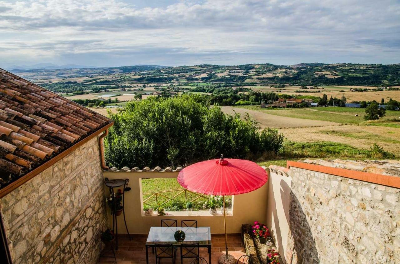 Гостевой дом Country Relais La Torretta Baronale San Giorgio del Sannio Экстерьер фото